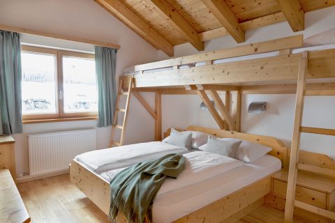 Hotel direkt an der Skipiste Holzhackerin Schladming Boutique Apartments